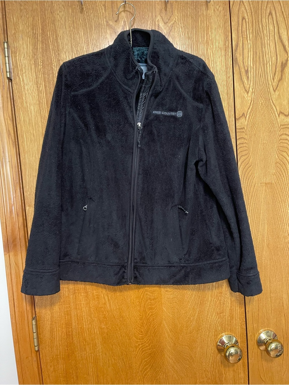 Free Country women’s Black Full-Zip Cozy Fleece Jacket